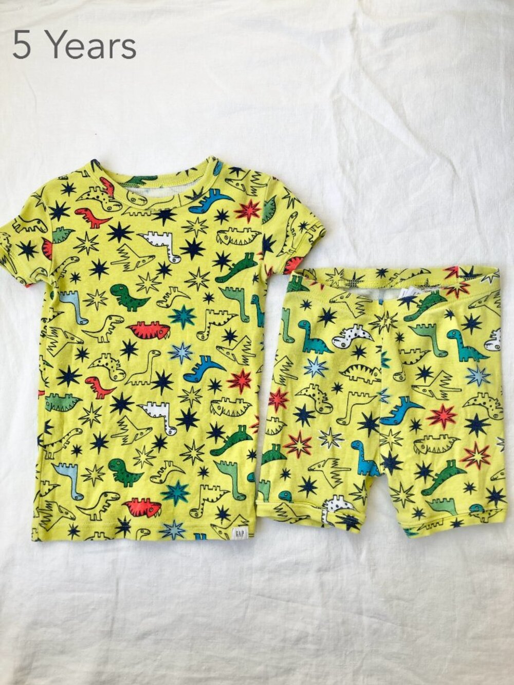 🪴5/$30 GAP 5 Years Neon Yellow Dinosaur T-Shirt Shorts Summer Pajamas Set